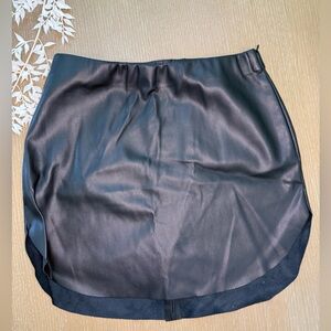 Commense Black Mini Skirt